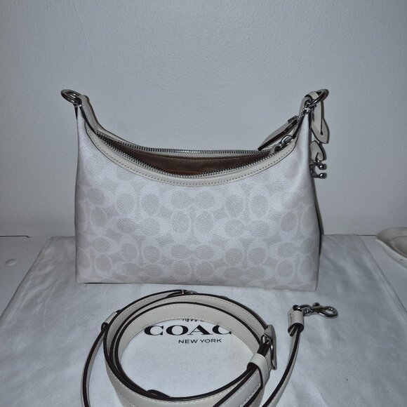 COACH Juliet Shoulder Bag 25 In Signature Canvas White Chalk Silver - Picture 1 of 7